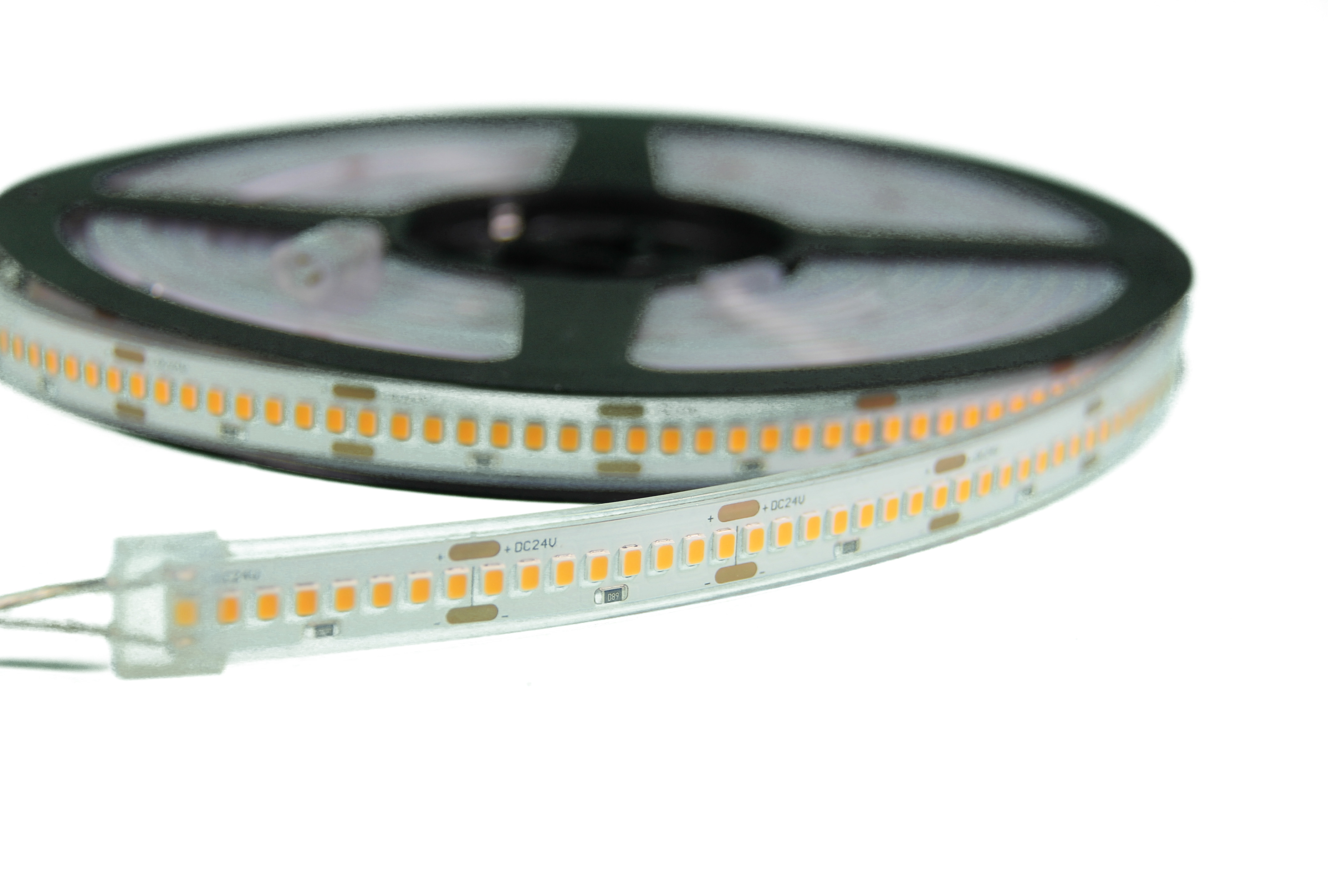 LED strip 24V-2700K CRi80 14,4W 5m IP65
