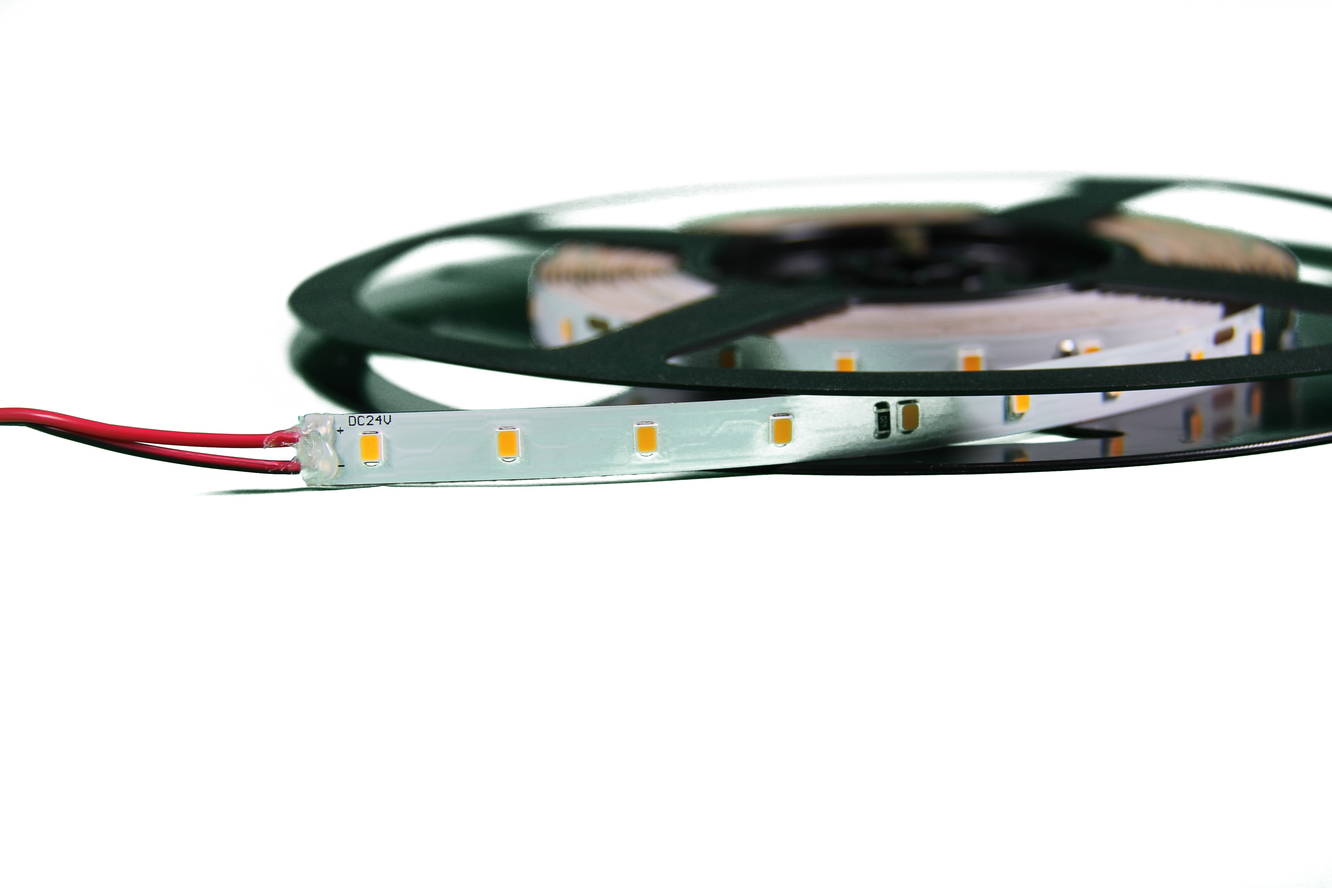 LED strip 24V-2700K CRi80 3,8W 5m IP20